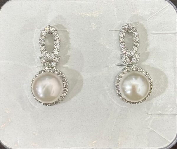 SILVER COLOUR NATURAL PEARL DROP EARRING NATURAL PEARL DROP EARRING