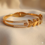 Leaf Design Bracelet
